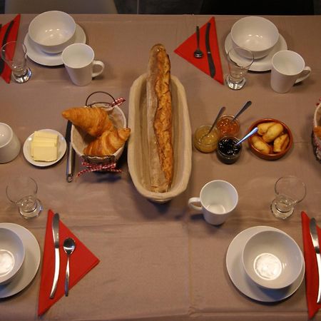 Le Petit Moliere Bed & Breakfast Servian Екстериор снимка